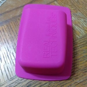 New Real Techniques brush holder